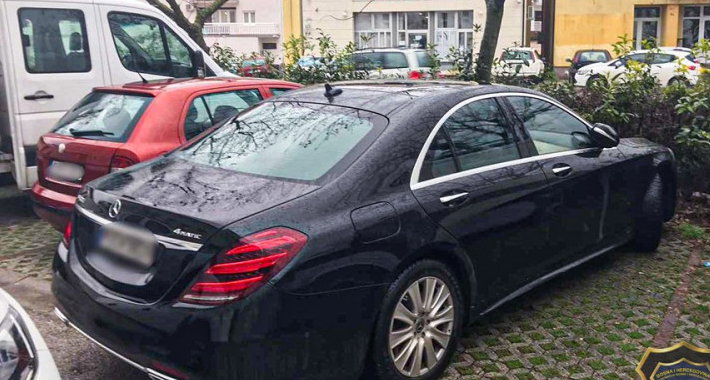 Pronađen Mercedes-Benz za kojim je bila raspisana međunarodna potraga / Foto: fup.gov.ba / 