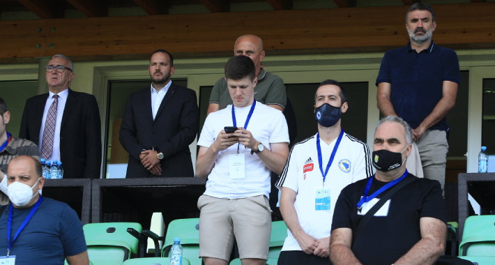 Prvi čovjek NSBiH Vico Zeljković bio je na tribinama / FOTO: nsbih