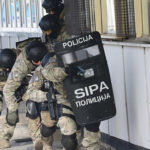 (171013) -- SARAJEVO, Oct. 13, 2017 (Xinhua) -- Members of State Investigation and Protection Agency (SIPA) of Bosnia and Herzegovina (BiH) participate in an exercise at Sarajevo International Airport (SIA), Sarajevo, BiH, Oct. 13, 2017. Simulation of a hostage crisis was in the focus of the European Union Force led peace support operation exercise "Quick Response 2017" on Friday morning at SIA