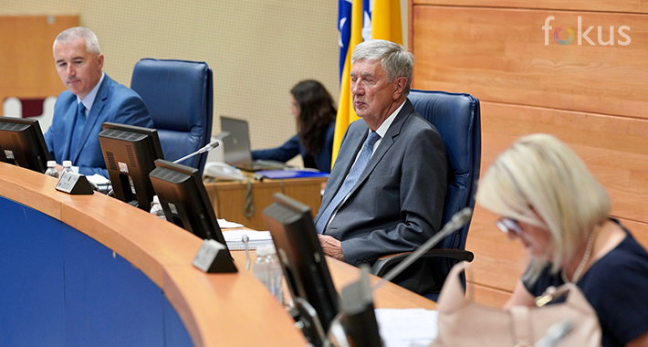 nebojša radmanović