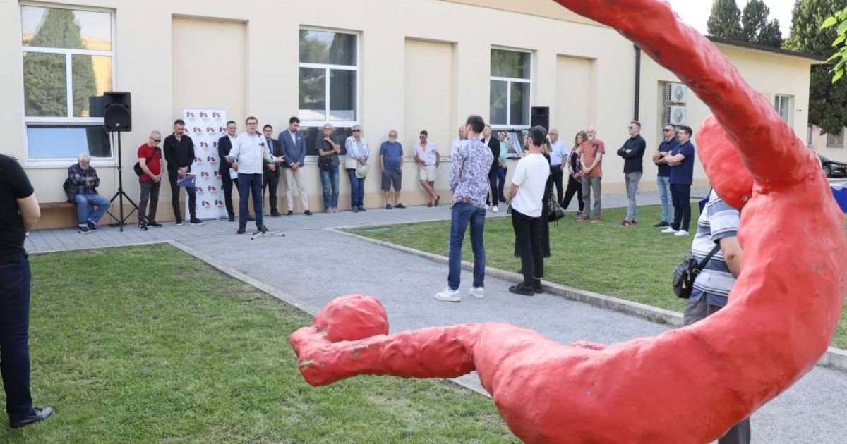 univerzitetski likovni simpozij