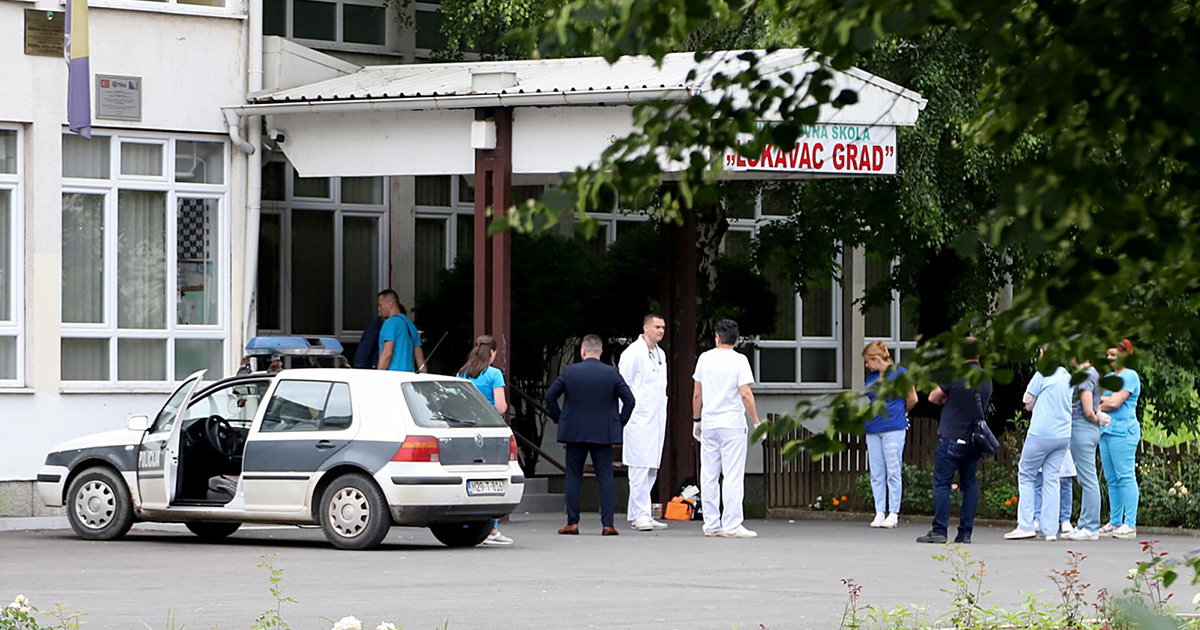 lukavac pucnjava skola