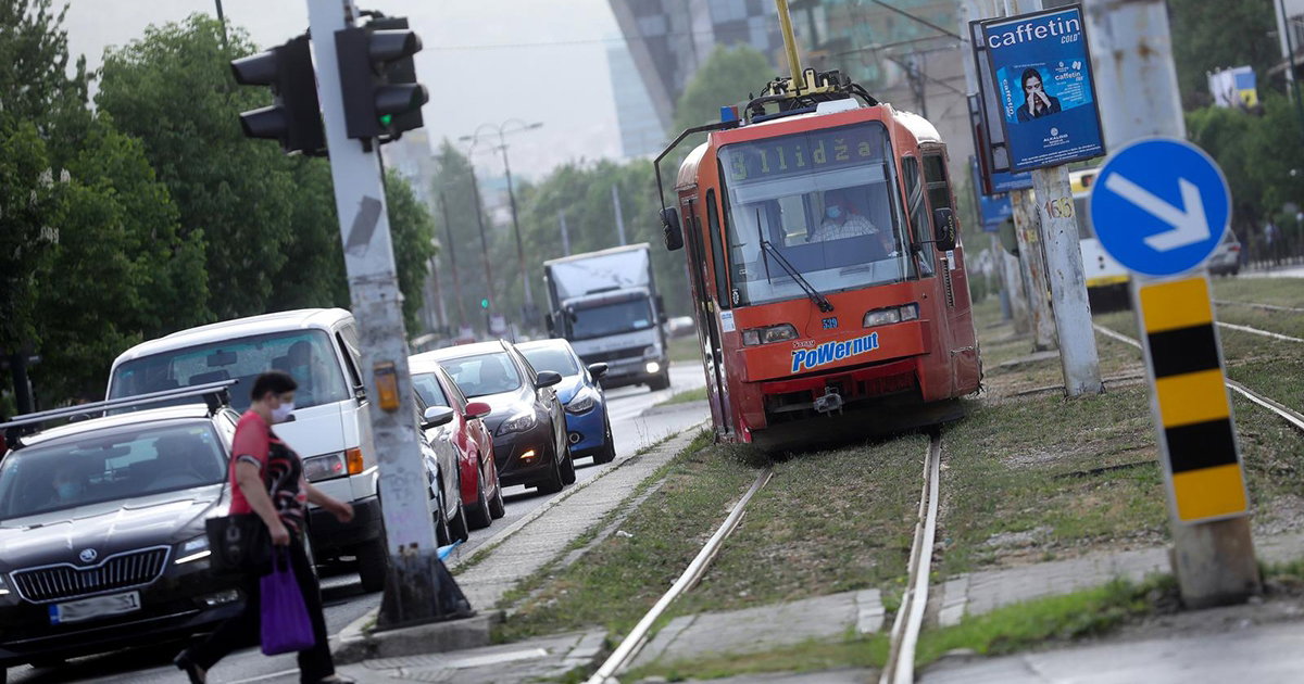 tramvaj gras javni prevoz