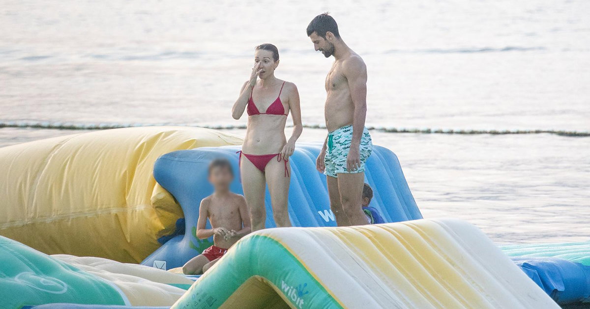 EKSKLUZIVNO: Novak i Jelena Đoković razmjenjivali nježnosti i zabavljali se s djecom u Dubrovniku