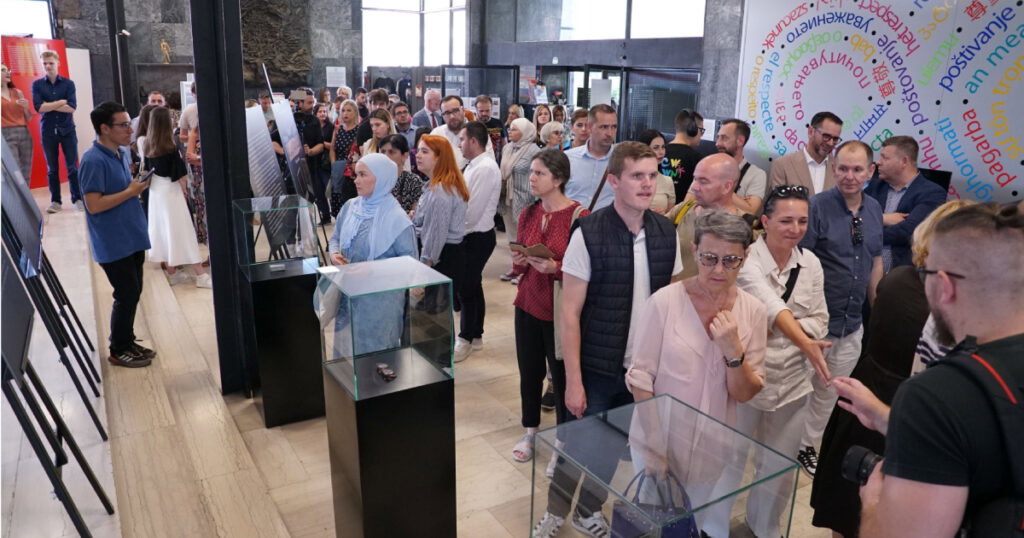 izlozba price iz srebrenice