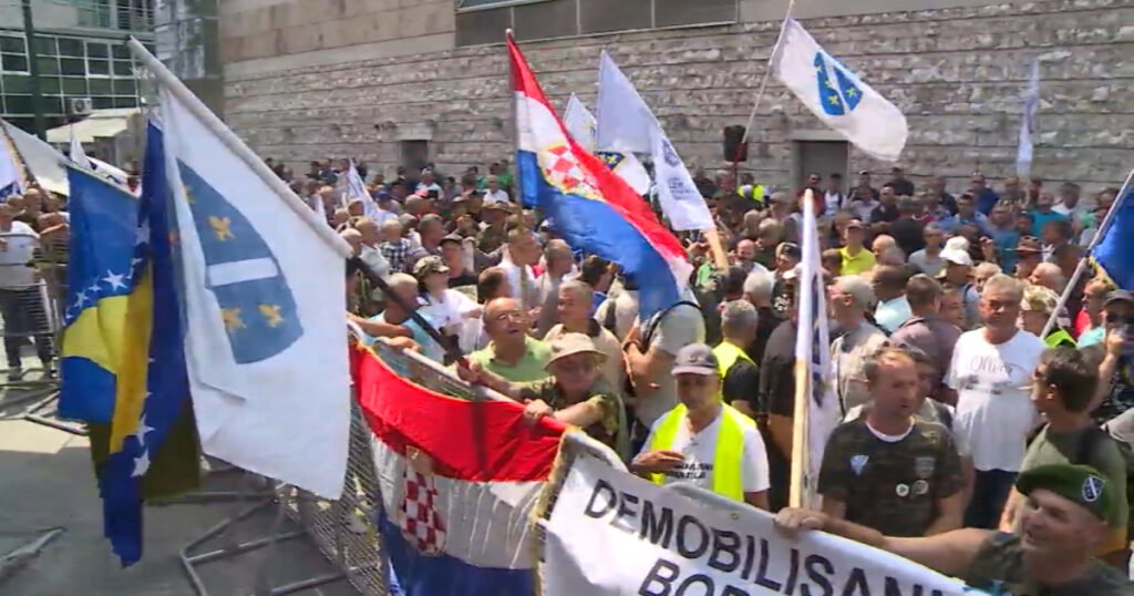 Usvojen zakon o pravima demobilisanih boraca: “Više neće zavisiti od programa pomoći”