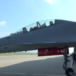 kina vojni avion
