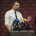 konakovic trojk pres
