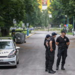 Sarajevo: Veliki broj policijskih službenika osigurava mjesto okupljanja sudionika Povorke ponosa