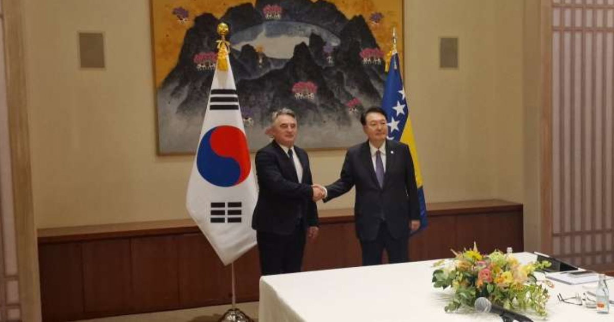 Yoon Suk Yeol zeljko komsic