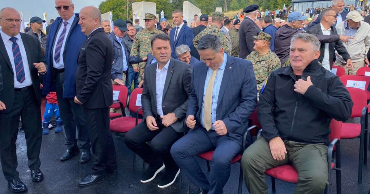 denis bećirović željko komšić