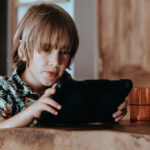 dijete ekran tablet