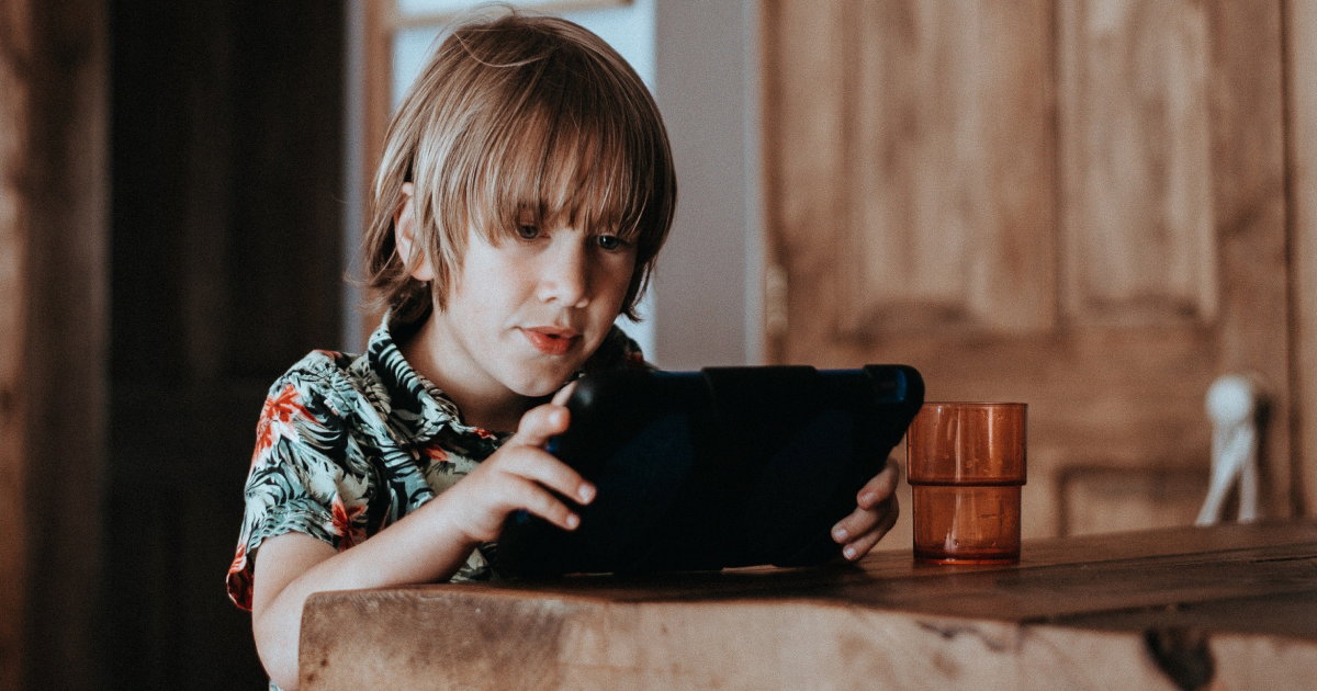 dijete ekran tablet