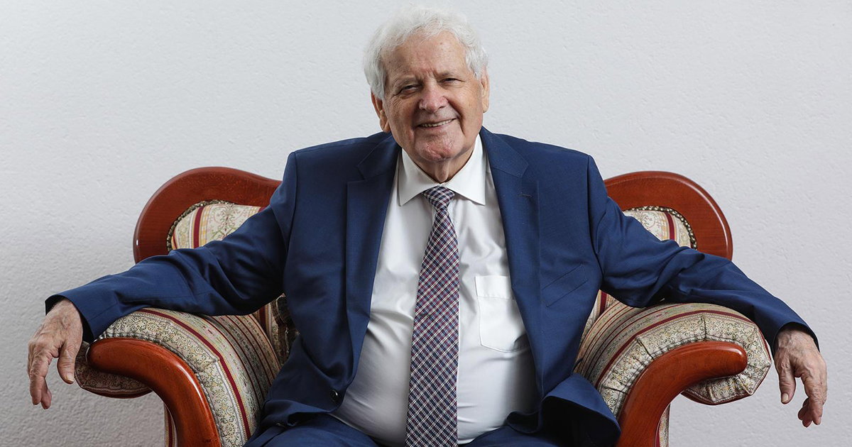 Fikret Abdić, načelnik Velike Kladuše