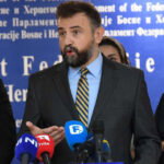 df dennis gratz