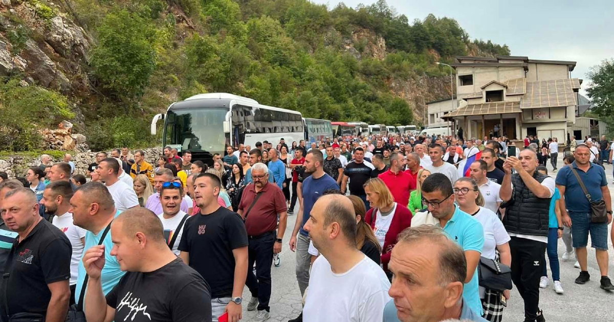 protest granica postoji