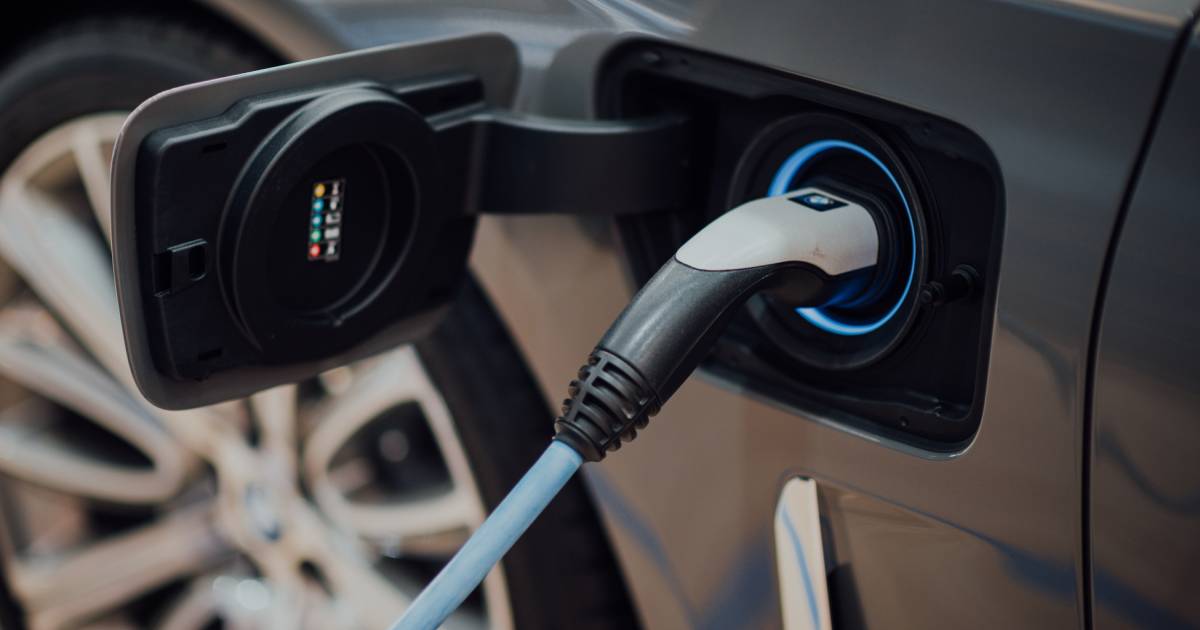 elektricni automobil struja punjenje