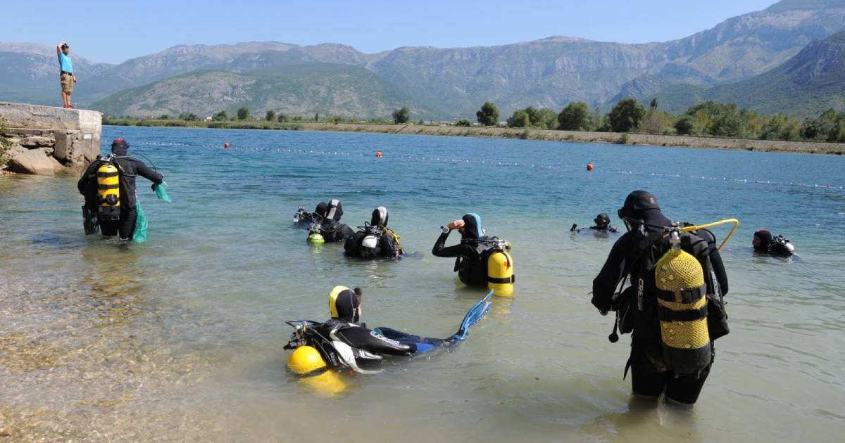 ronioci mostarsko jezero
