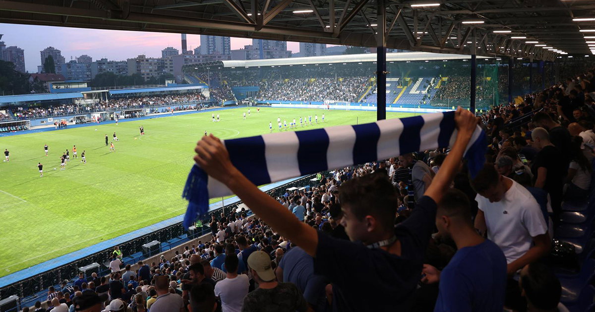 Željezničar i Sarajevo na Grbavici odigrali 2:2, derbi s tribina pratio Zoran Mamić