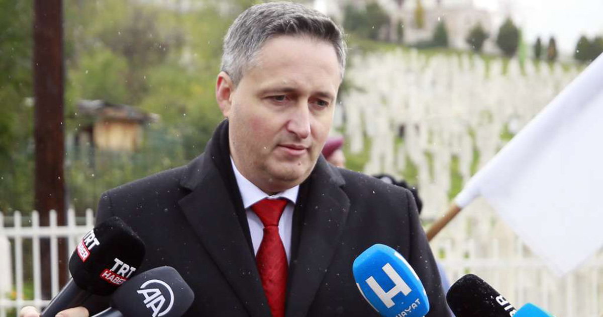 denis bećirović