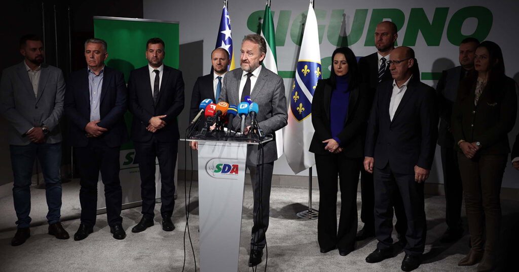 izetbegovic sda (2)