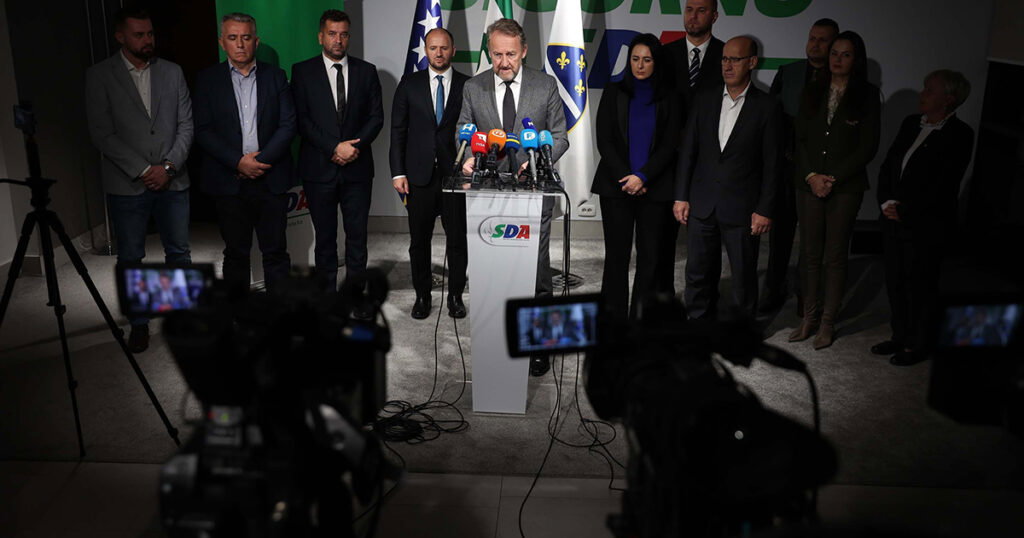 izetbegovic sda (3)