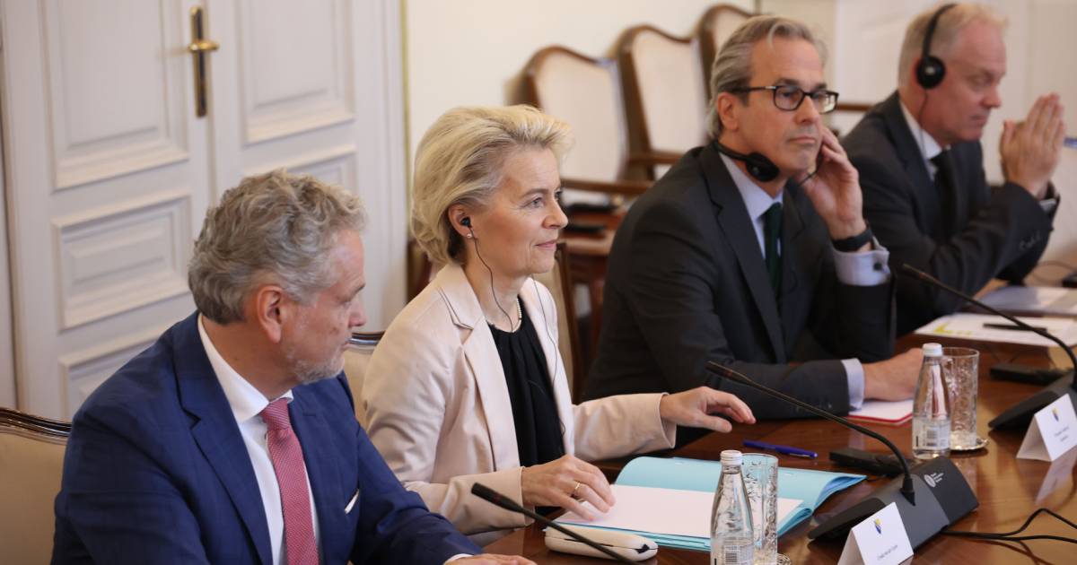 johann sattler ursula von der leyen
