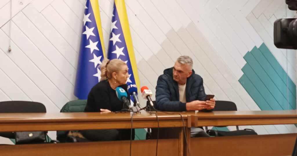 Tetka i tetak Nizame HećimoviĆ