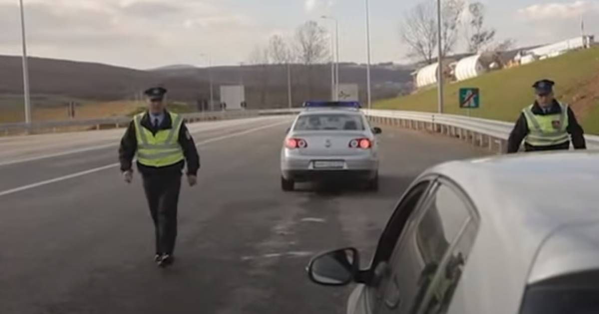 kosovska policija