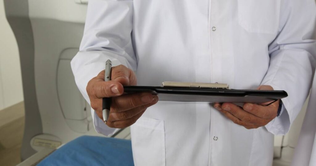 ljekar doktor