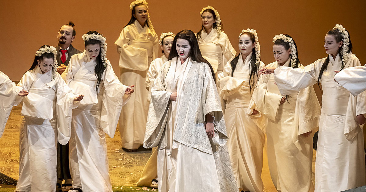 Madama Butterfly