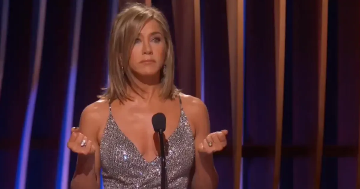 jennifer aniston prsten