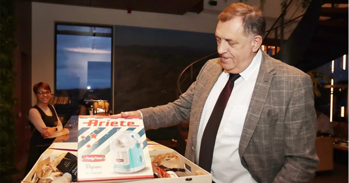 dodik poklon