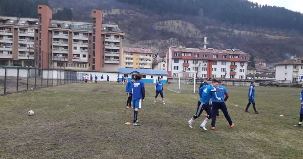 foča fudbalski teren