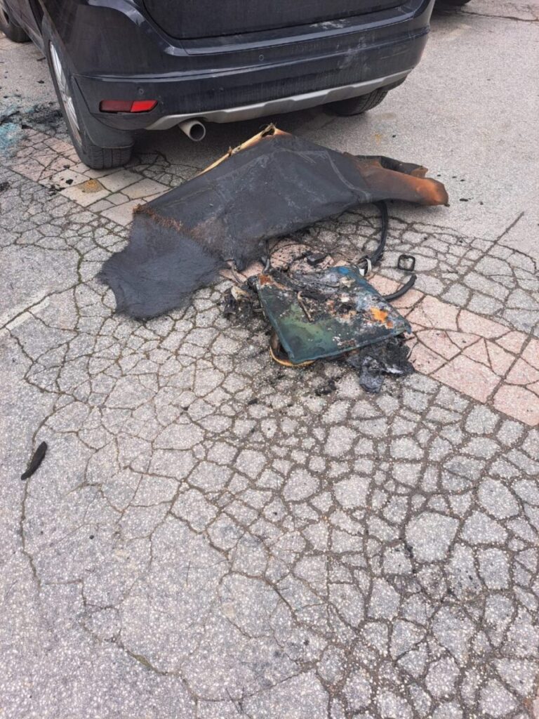 lozancic automobil zapaljen