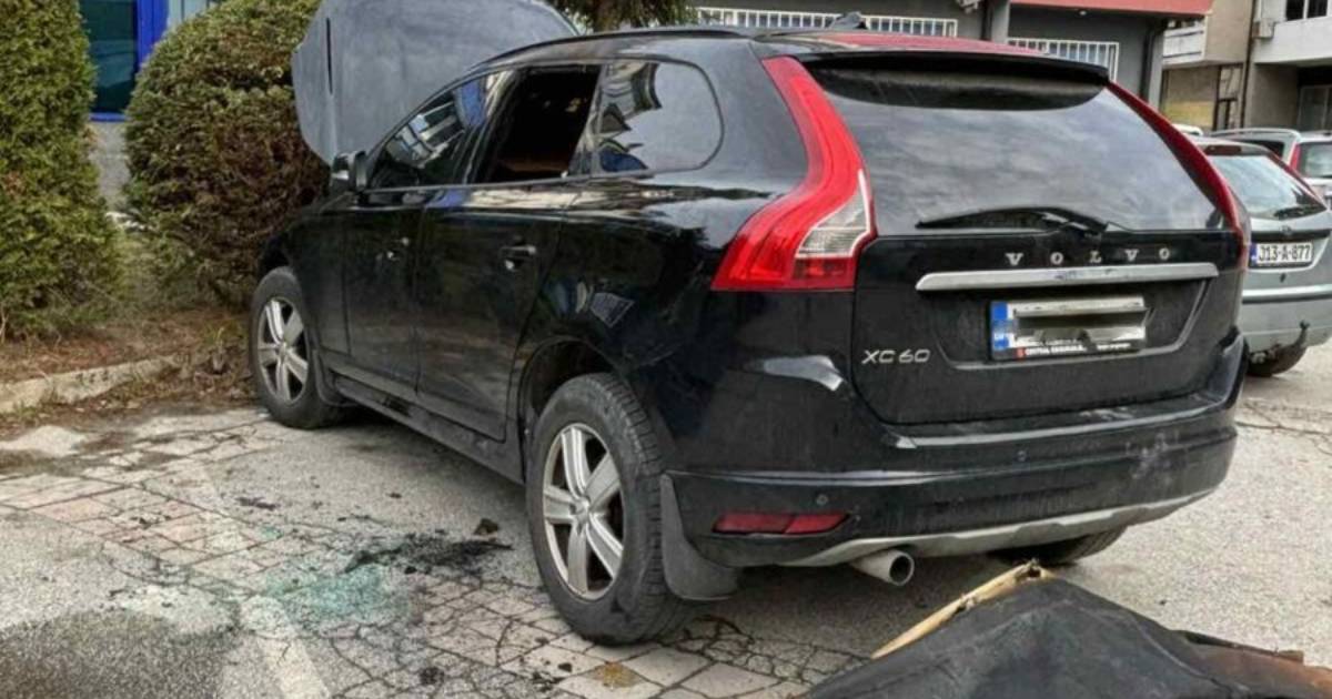 lozancic automobil zapaljen