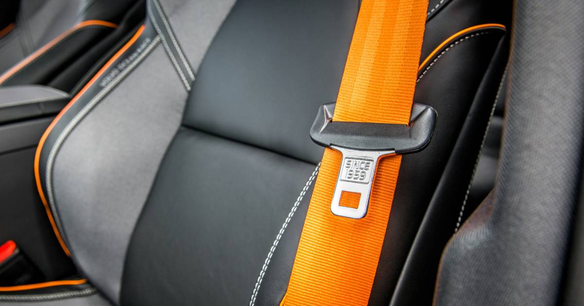 pojas automobil sjediste