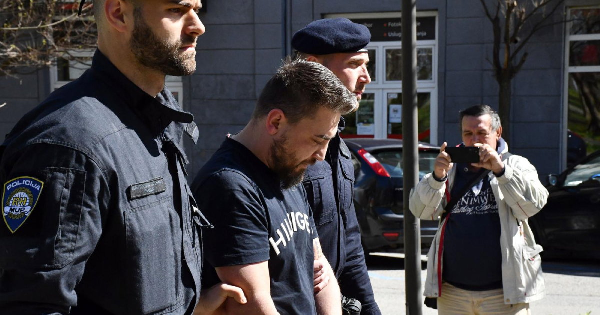 Privodenje vozaca kamiona u Opcinsko drzavno odvjetnistvo koji je u subotu skrivio prometnu nesrecu kod Granicnog prijelaza Stara Gradiska, u kojoj je u naletu kamiona ostecen veci broj vozila, a ozlijedjeno 18 osoba