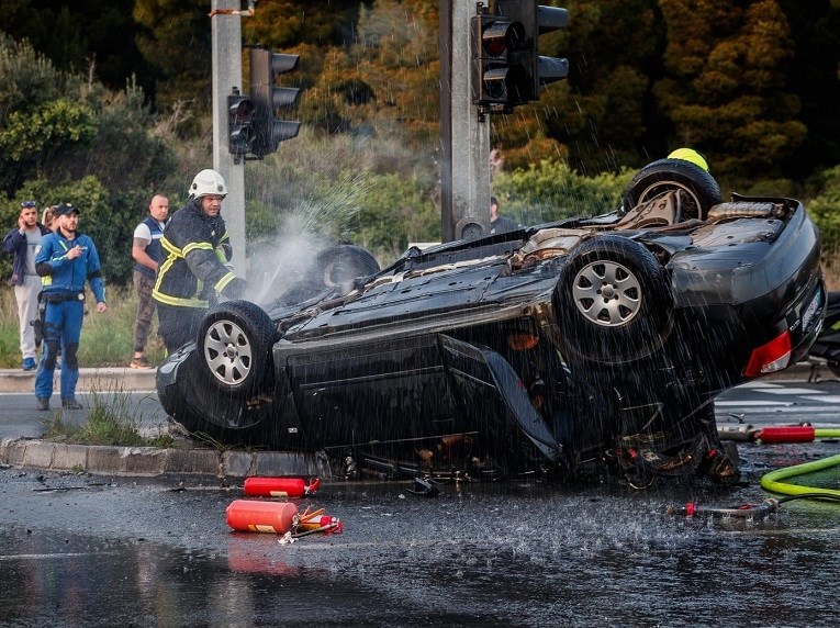 sudar motora i automobila split