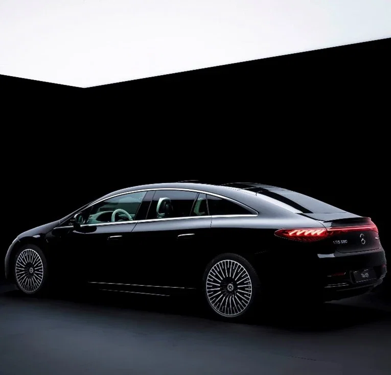 mercedes eqs