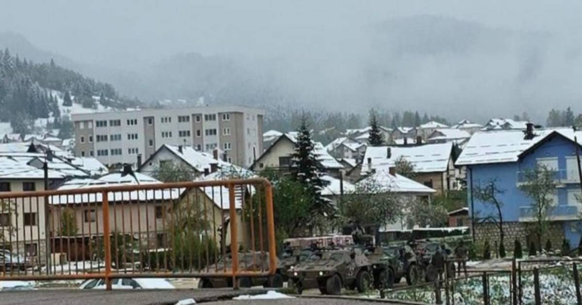 eufor oklopna vozila pale