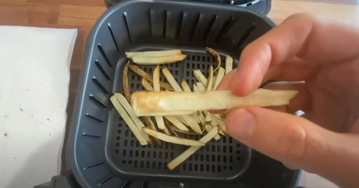 friteza na vrući zrak air fryer