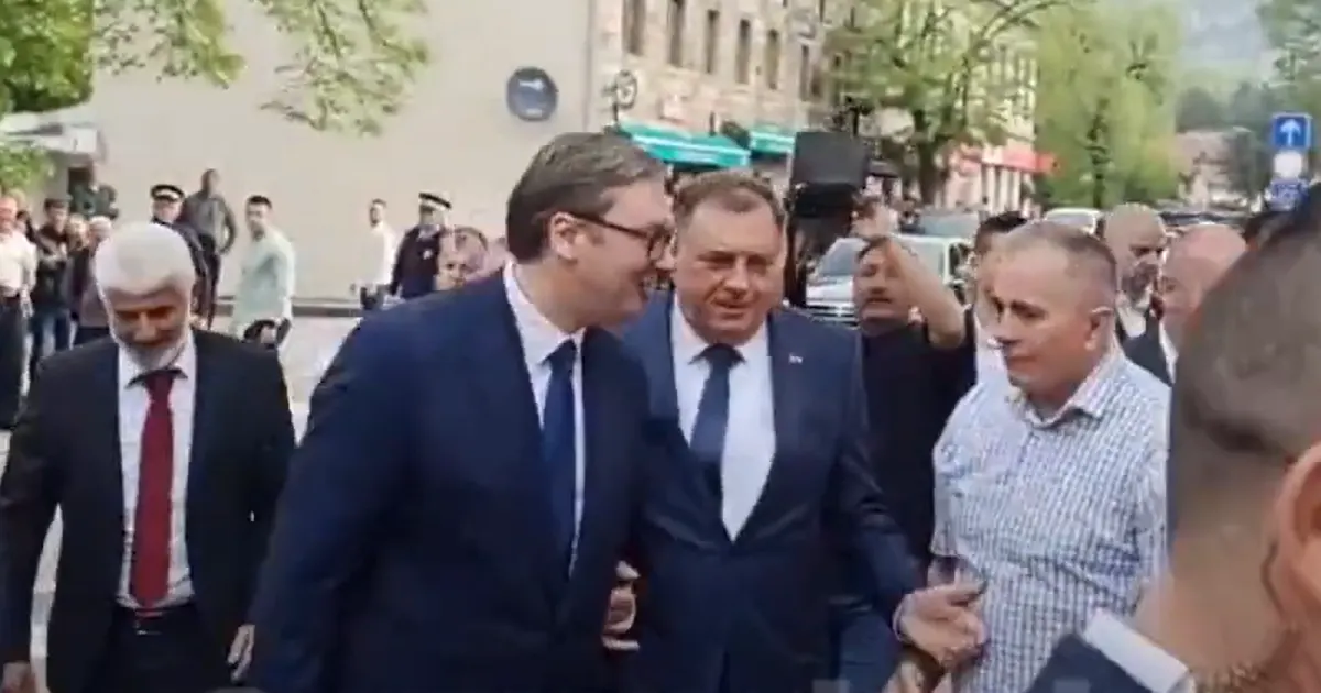 vucic dodik