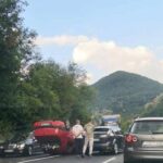 auto na krovu bradina nesreca