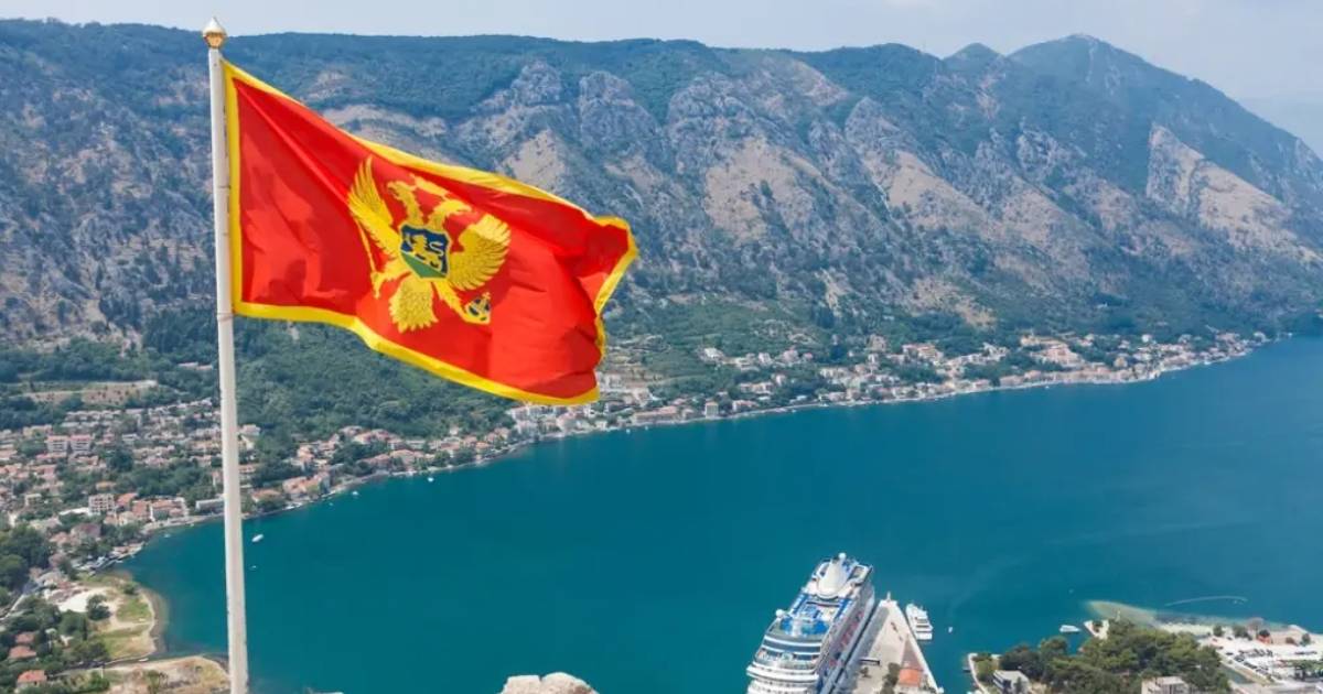 crna gora zastava
