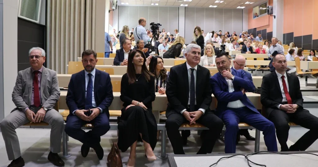 simpozij djecija hirurgija kvesic covic