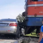 voz mercedes