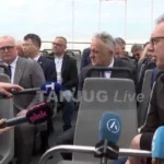 vučić i dodik u blatu