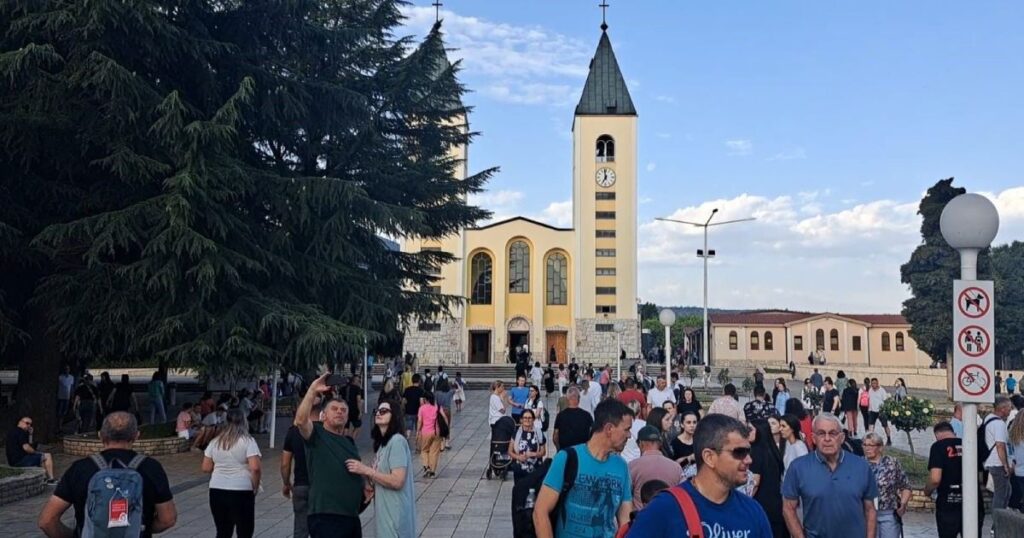 medjugorje gospa ukazanje