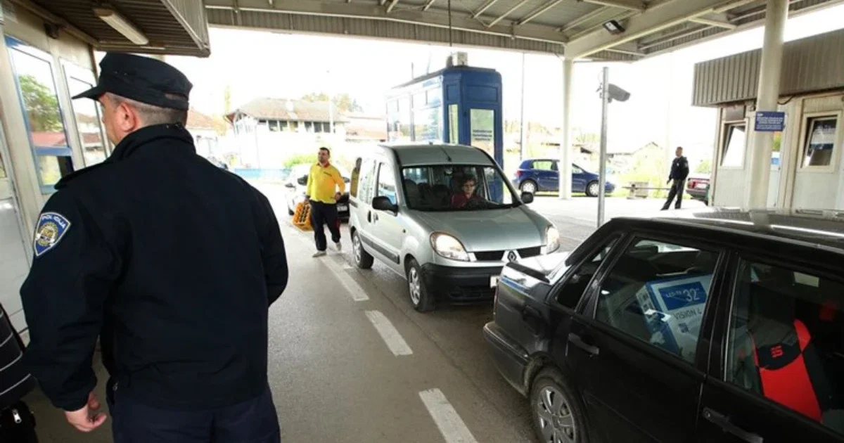 hrvatski carinik primio mito